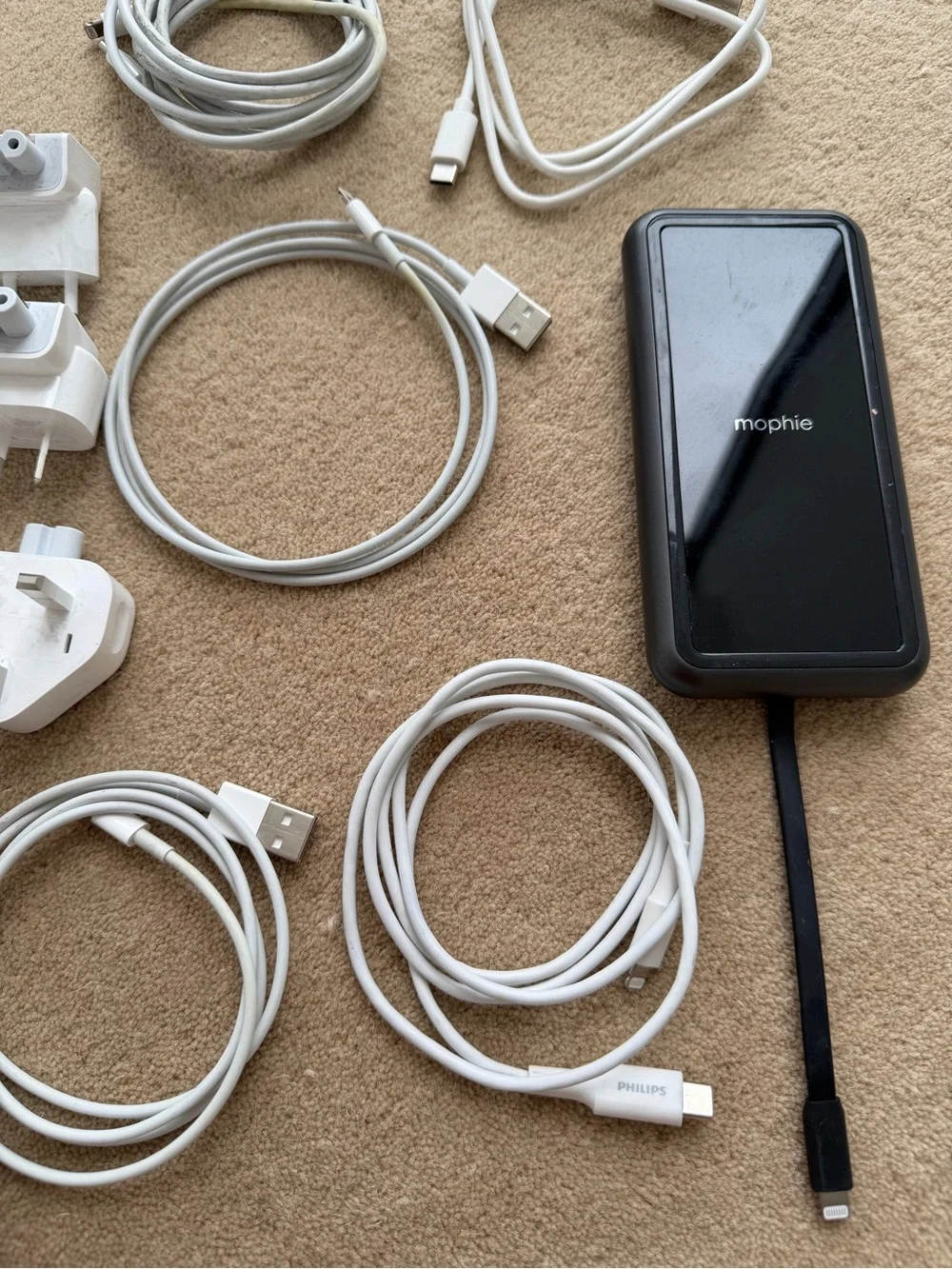 Assorted Apple Accessories Bundle